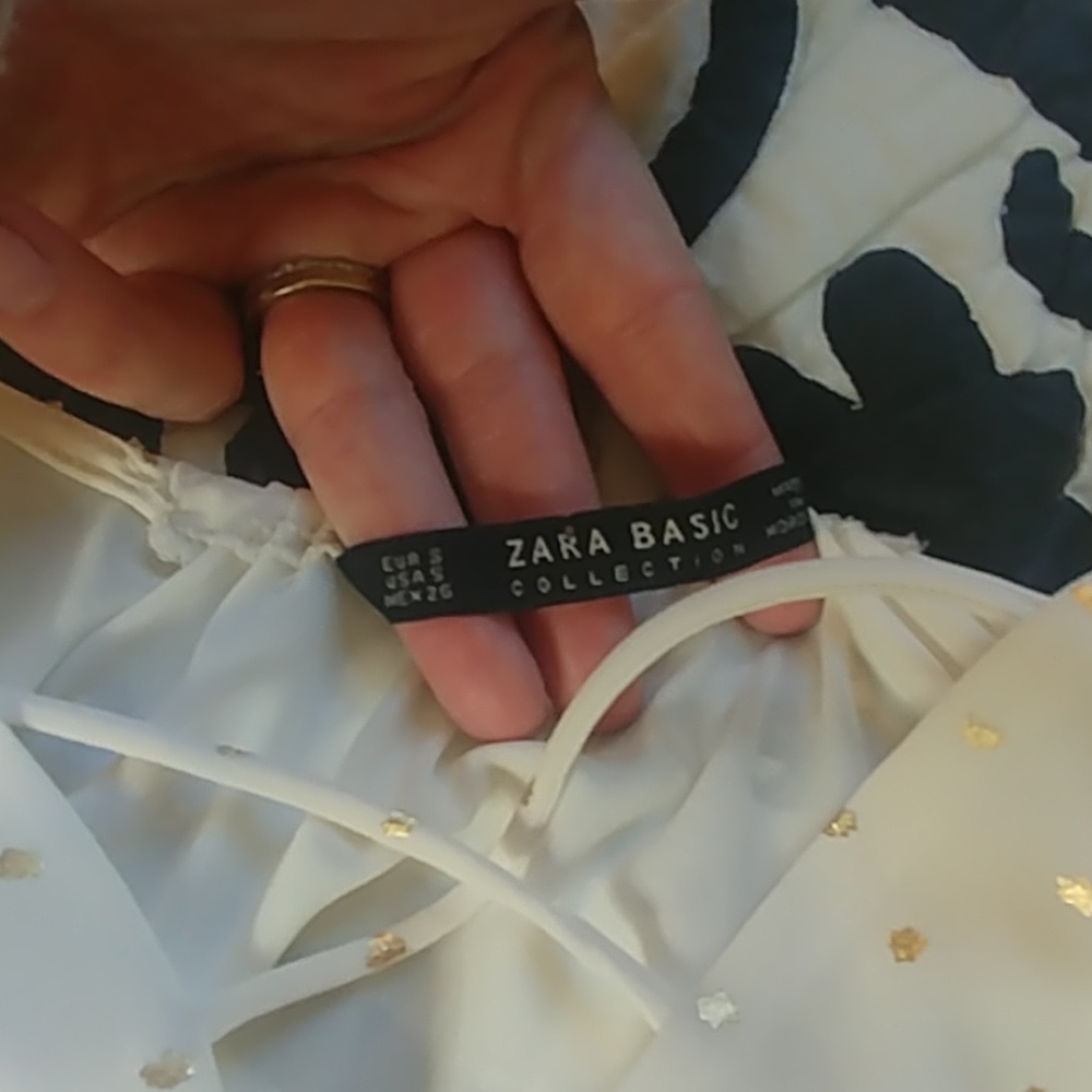 Zara Top - Picture 2 of 5